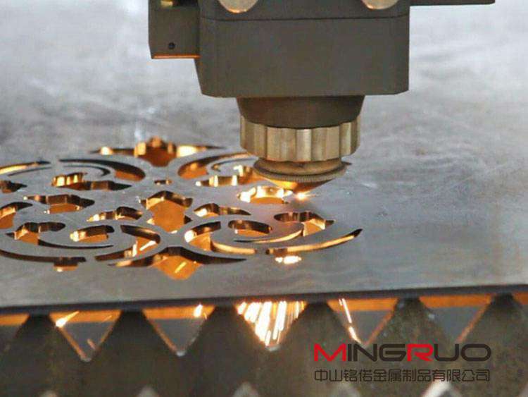 钣金加工中的激光切割到底是什么原理?-皇冠·app官方站入口-Royal皇冠(中国) 钣金加工中的激光切割到底是什么原理?-皇冠·app官方站入口-Royal皇冠(中国)