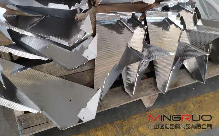 钣金加工厂计算钣金产品制造成本的四个步骤-皇冠·app官方站入口-Royal皇冠(中国)